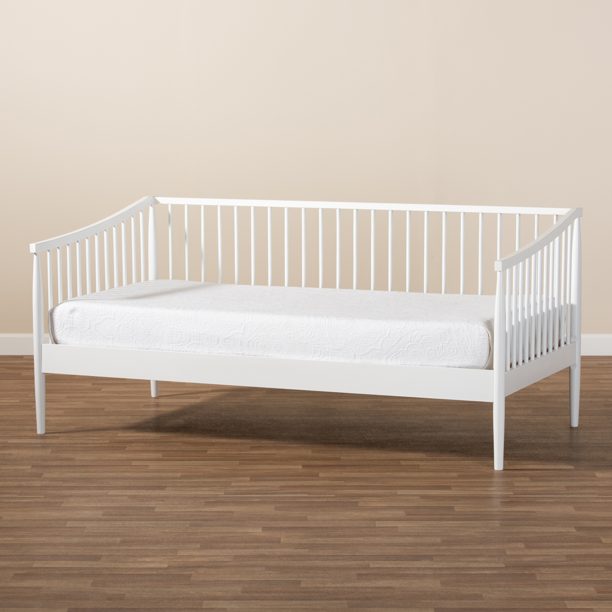 spindle daybed
