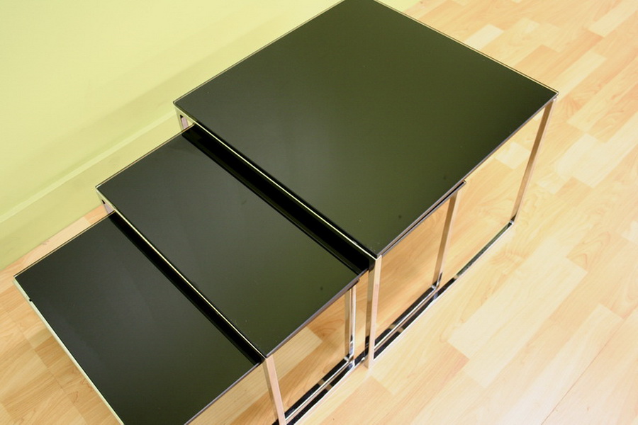 Naida Modern black GLASS TOP nesting TABLES set of 3  